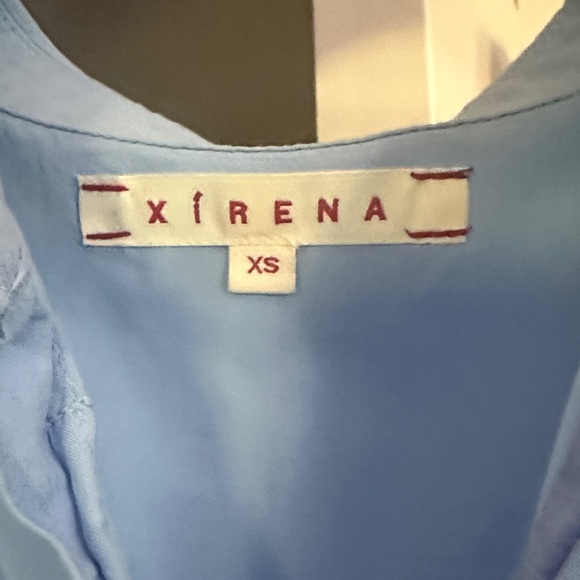 XiRENA Sky Blue Top - Picture 2 of 2